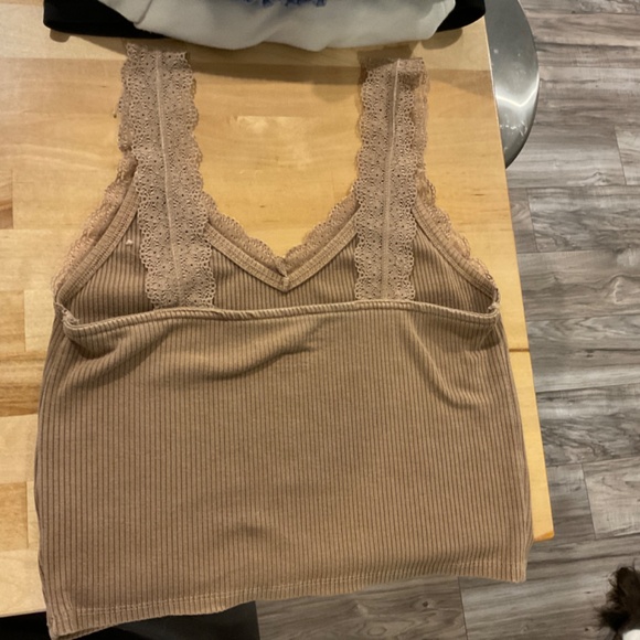 Top - Picture 2 of 2